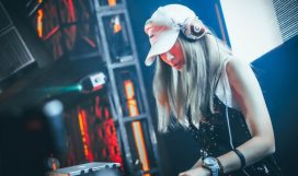 photo-1496307042754-b4aa456c4a2d-870x440